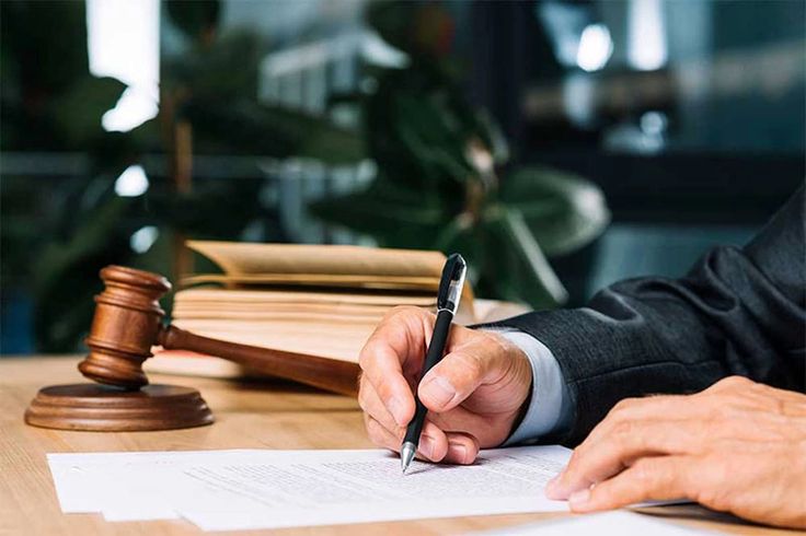 وکیل ستاری وکیل پایه یک در ارومیه سعدی